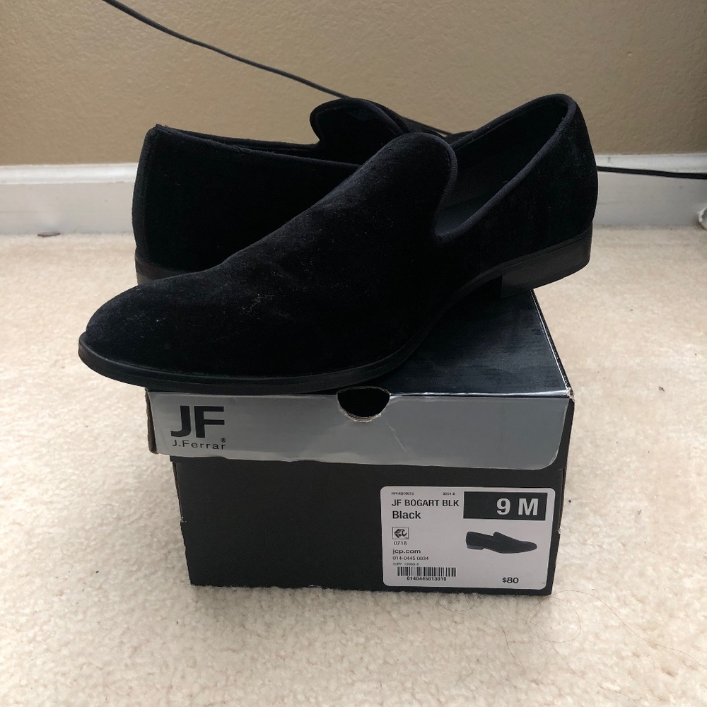 J. Ferrar Bogart Black Suede Loafers Mens 9